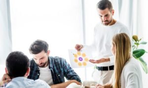 Read more about the article What Leadership Strategies Work During Rapid Expansion Phases