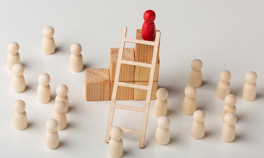 What Leadership Qualities Separate Good Leaders from Exceptional Ones